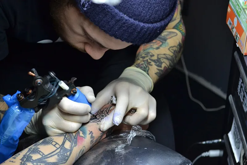 Precision Takes Over: How Fine-Line Tattooing Is Rewriting Industry Norms